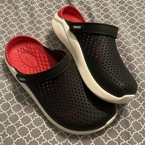 LiteRide Crocs woman’s size 10